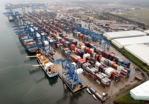 Panama Transshipment Terminal Operating at Normal Levels